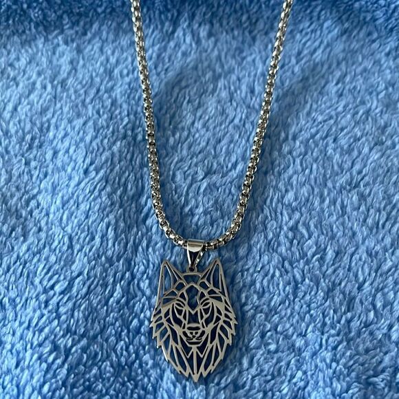 🌟Host Pick🌟 Laser Cut Steel Wolf Pendant - Picture 2 of 3